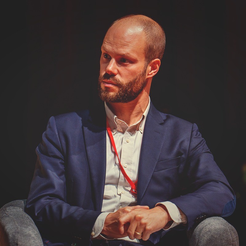 Photo de Adrien Baudet, expert en évaluation d'impact social et fondateur de KOREIS, Expert Intervenant dans les formations EcoLearn.